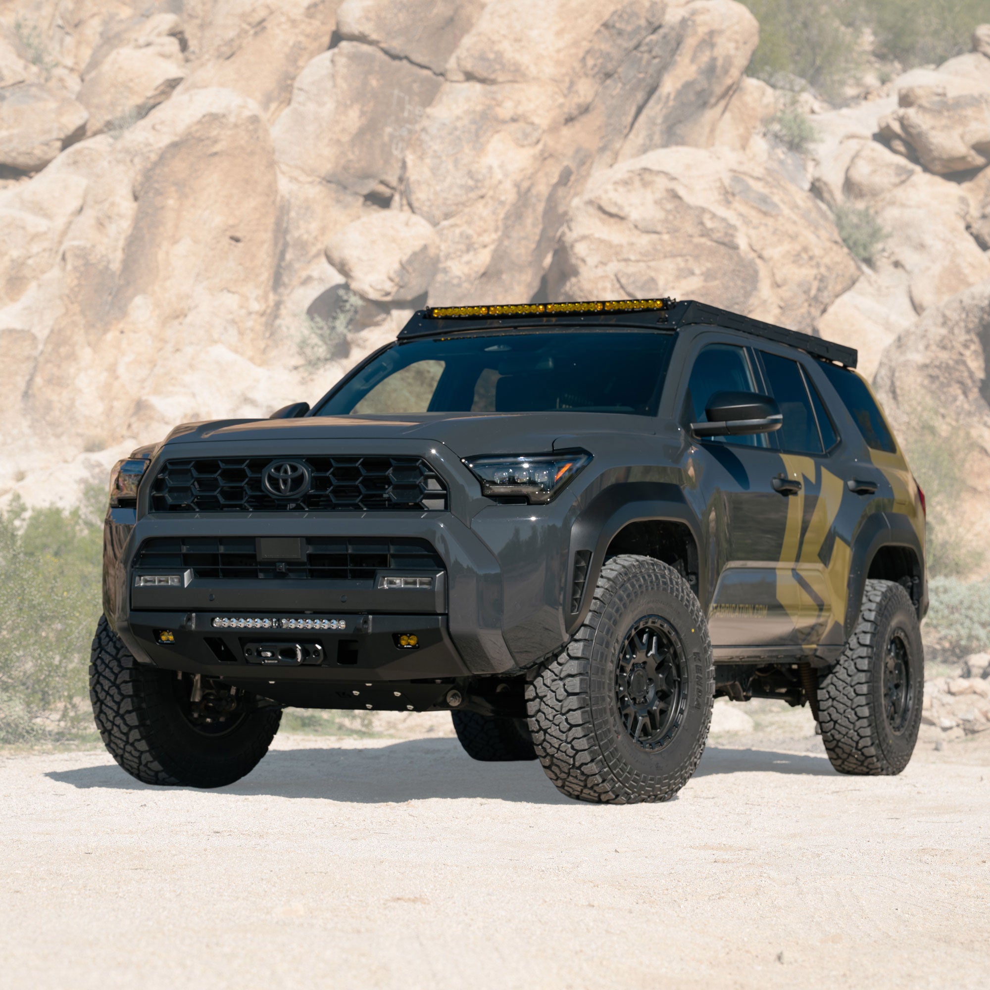 4Runner Lo-Pro Winch Bumper / 6th Gen / 2025+ (Powder Coated)