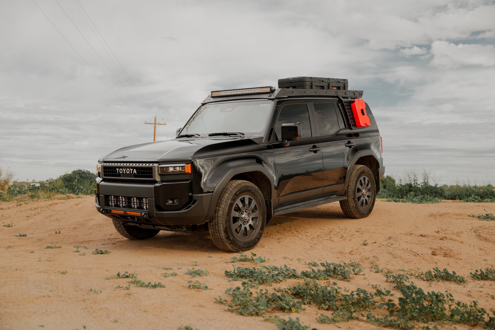Land Cruiser Roof Rack with Light Bar Mount / 250 Series / 2024-2026