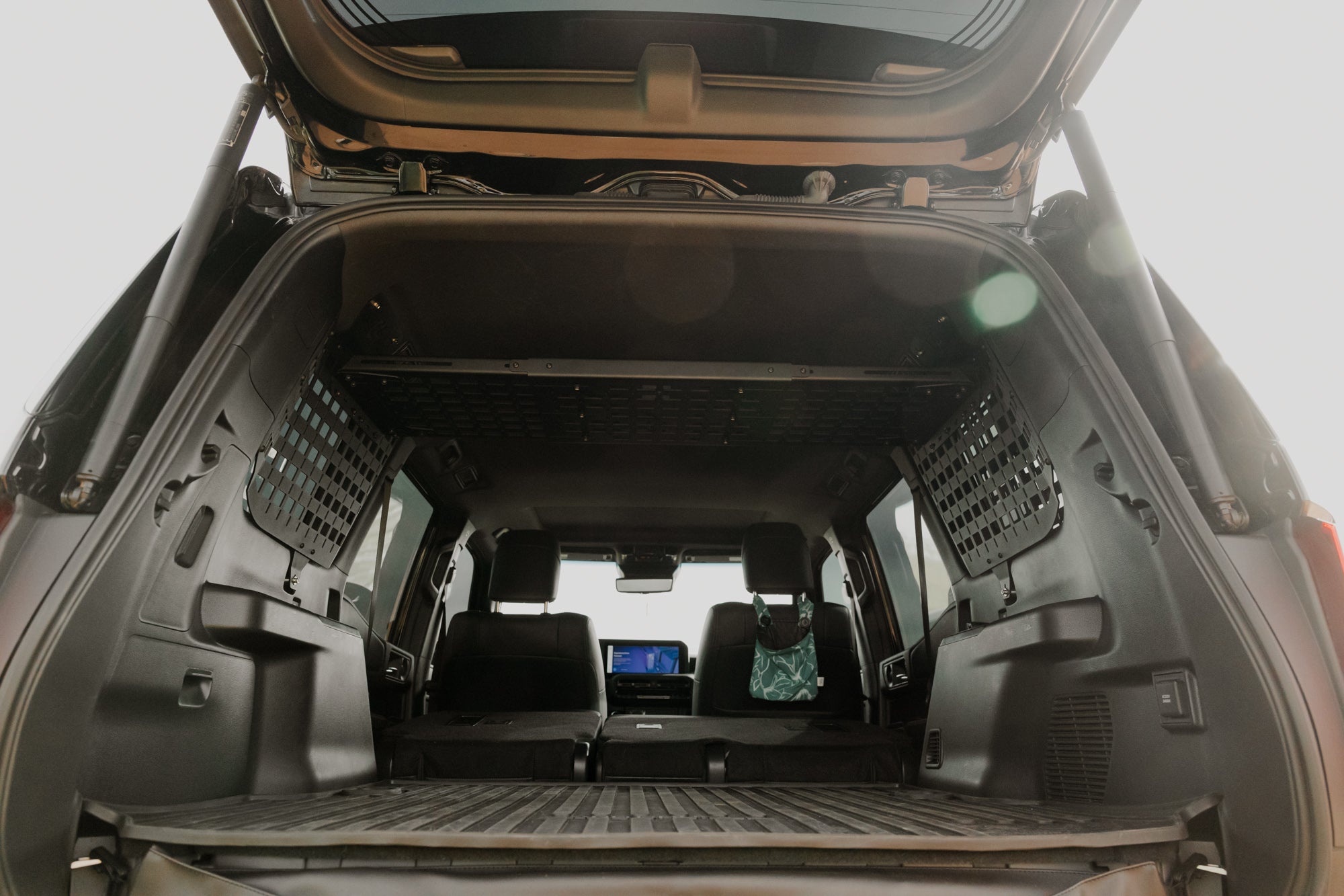 Land Cruiser Add-On Shelf for Rear Window Molle Panels / 250 Series / 2024-2026