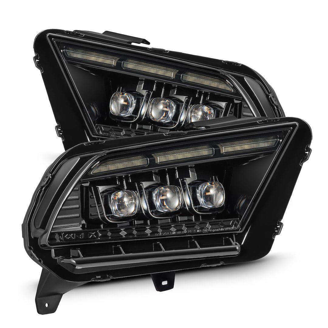 Nova-Series Projector Headlights