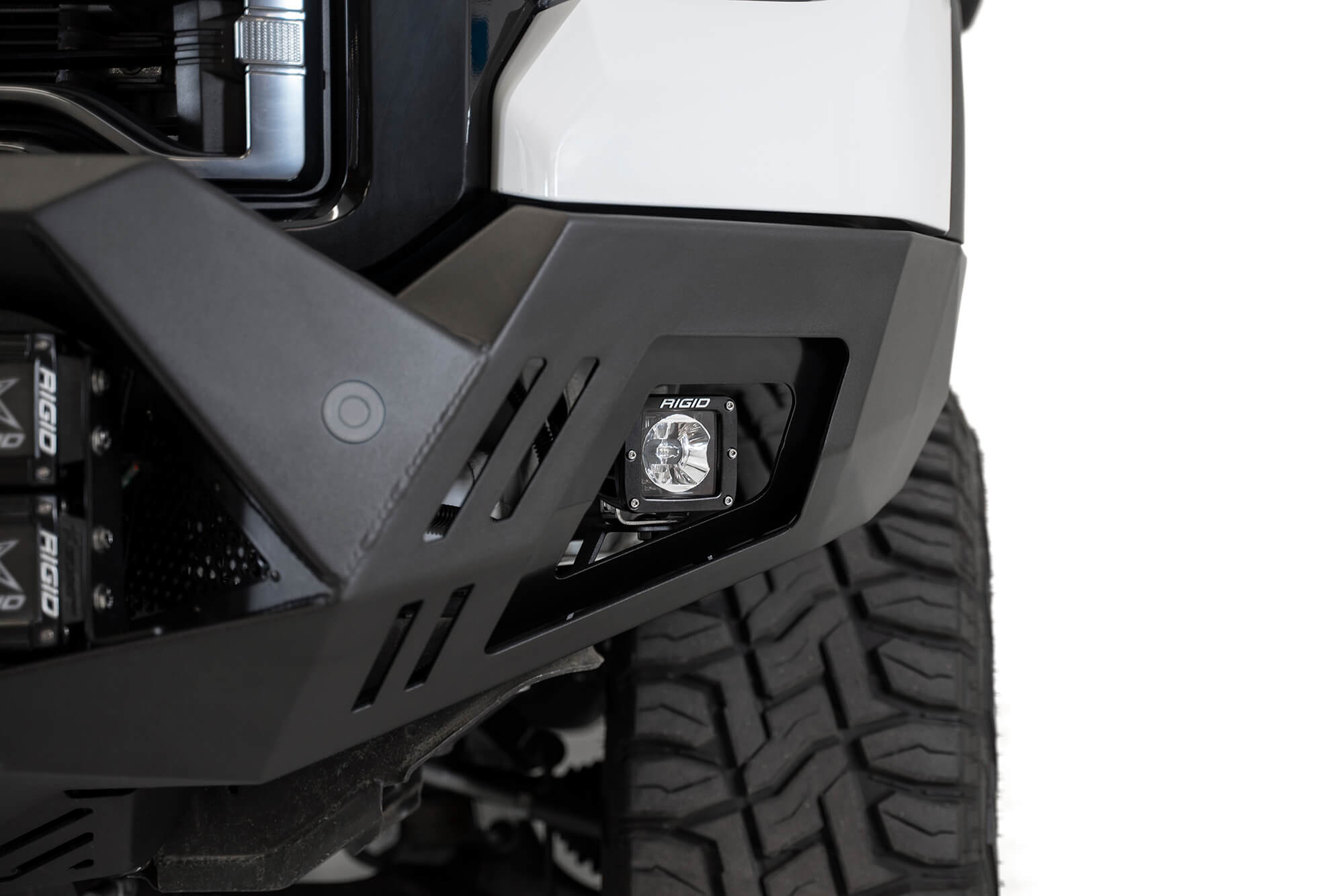 2020 - 2023 GMC Sierra 2500/3500 Bomber HD Front Bumper