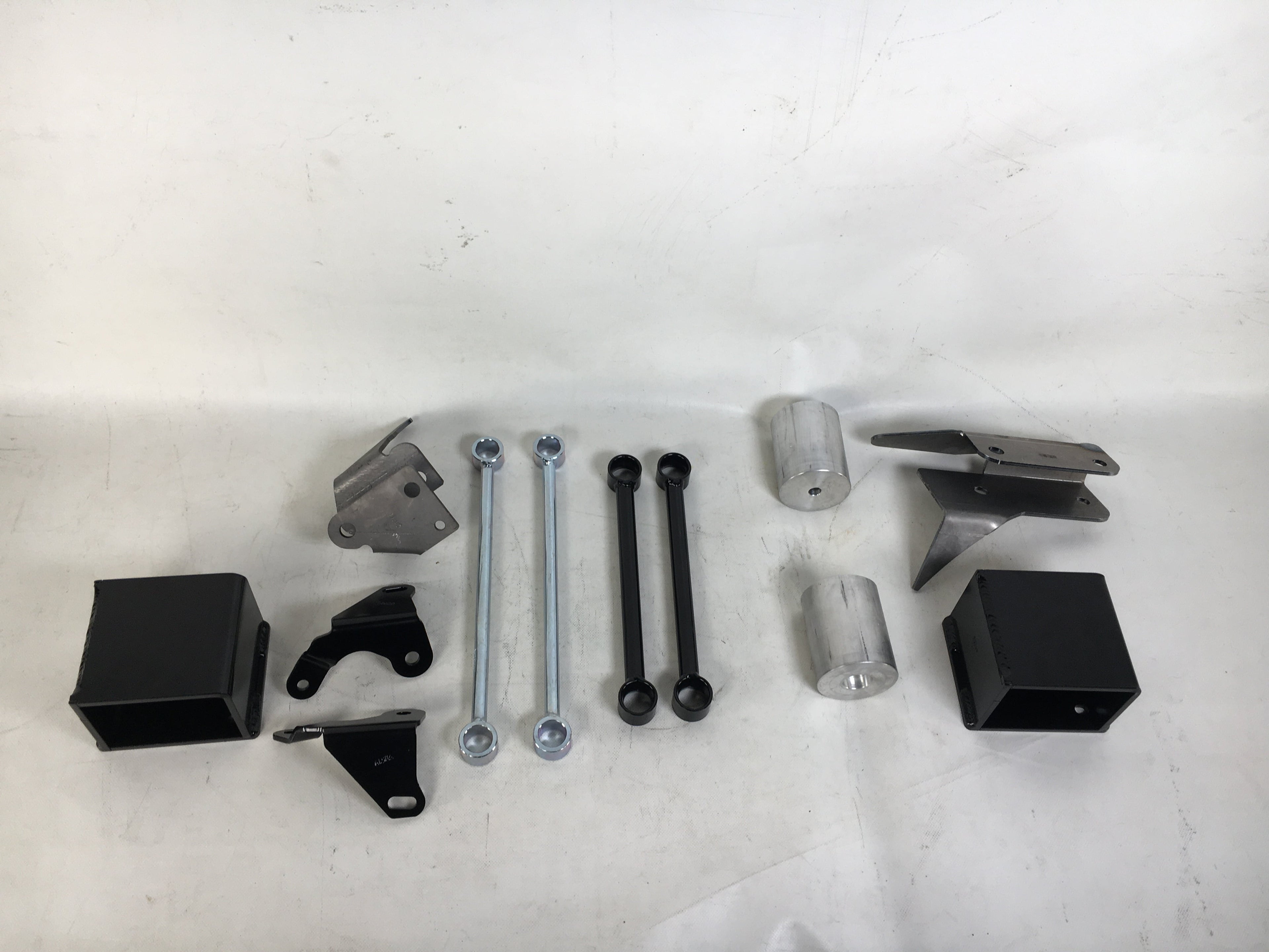 Fabtech Suspension Lift Kit - Long Arm Box Kit, For 5 in. Lift Crawler System, For PN[K4177M/K4177DL/K4178DL]