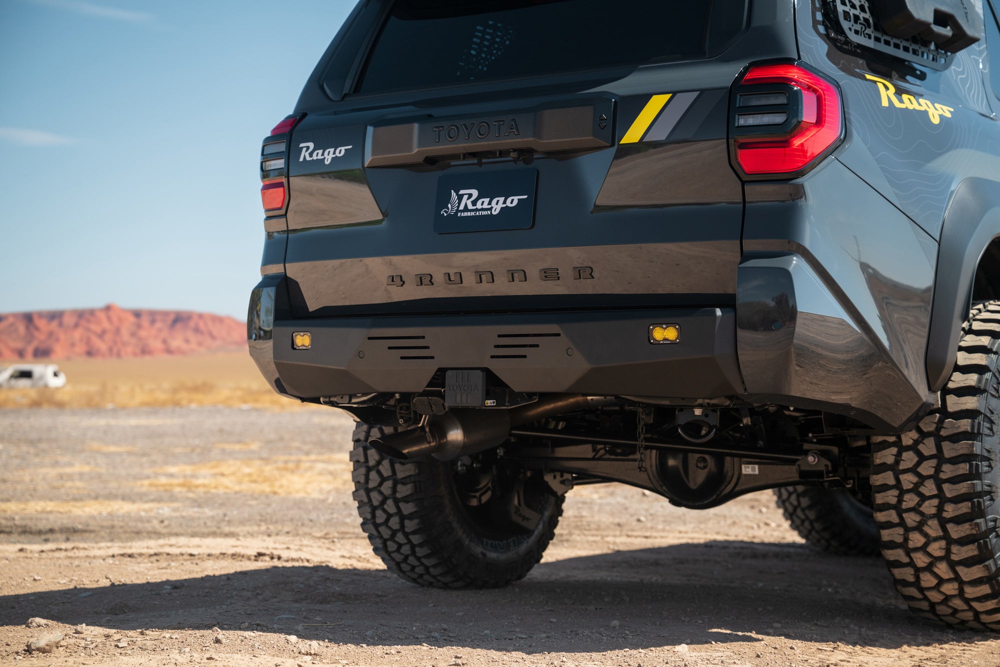 2025+ Toyota 4Runner Center Mount Rear Bumper