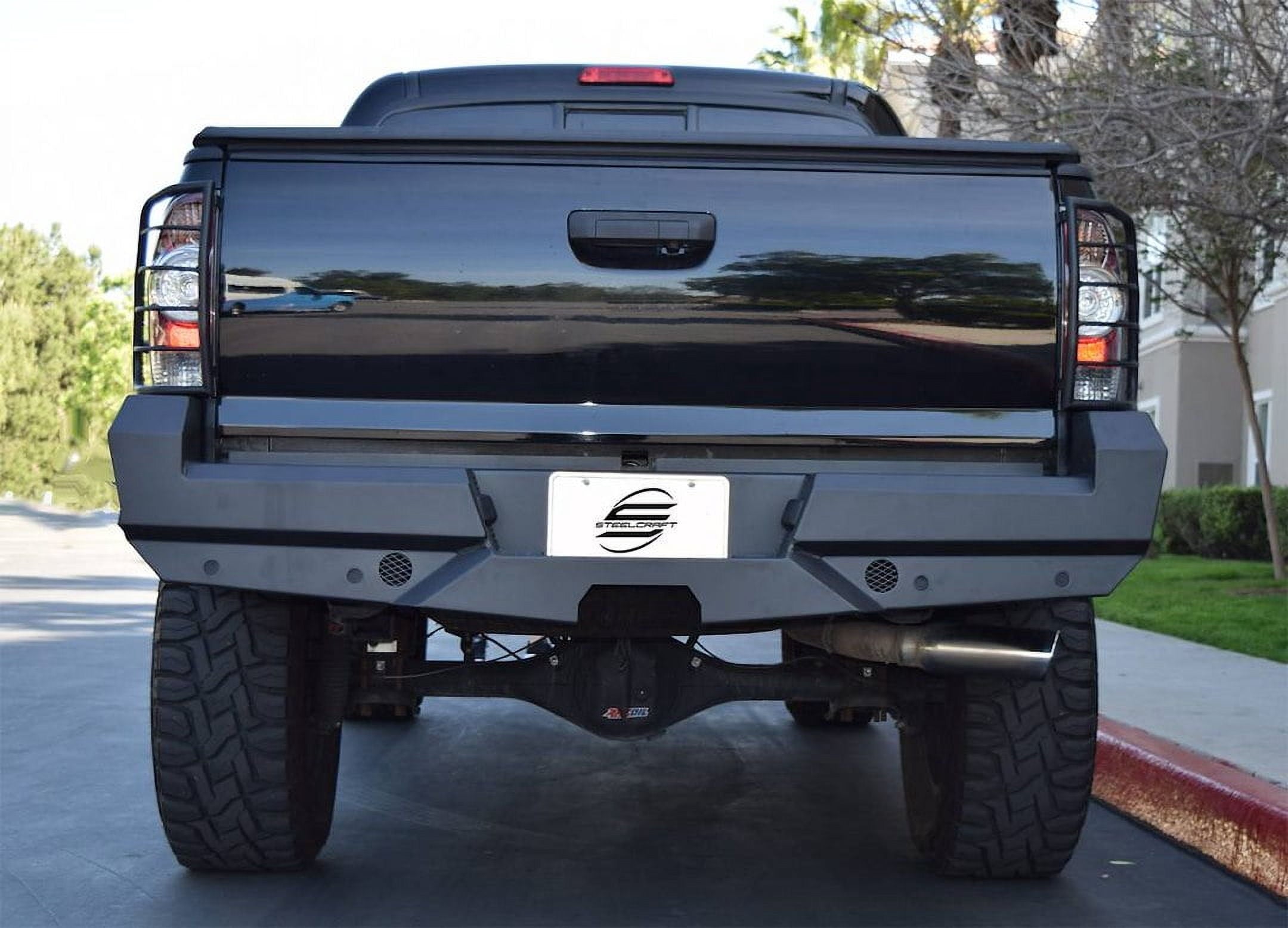 HD Elevation Rear Bumper Fine Textu