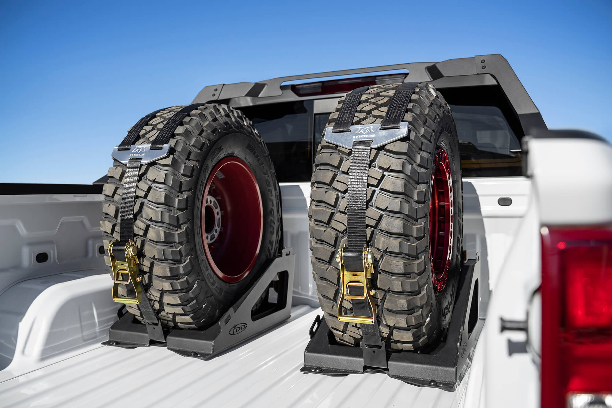 Univeral Tire Carrier