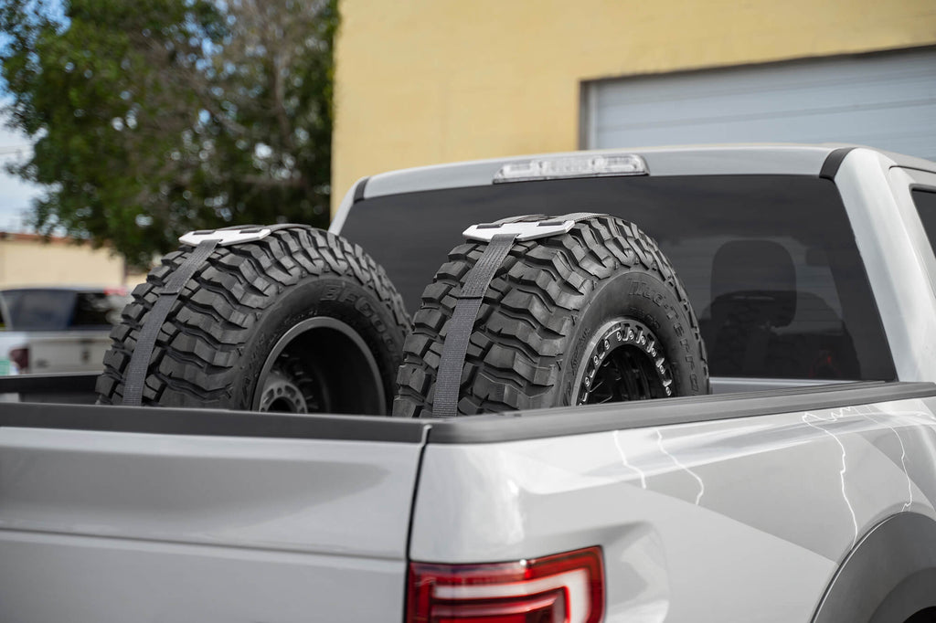 Univeral Tire Carrier